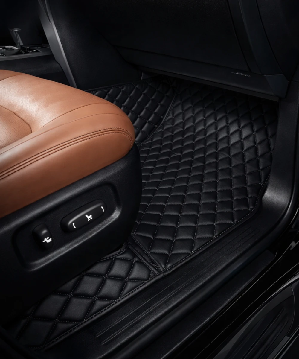 Alternative view of Black with Black Stitching - Diamond Series