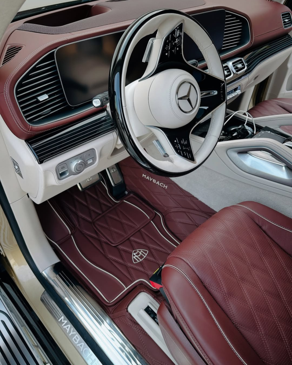 Alternative view of Royal Oxblood